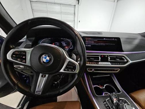 Blue Metallic 2022 BMW X7 xDrive40i