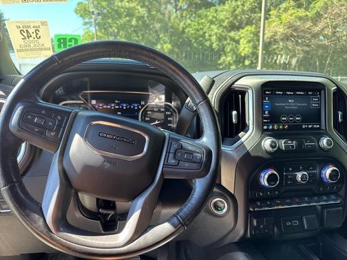 2022 GMC Sierra 2500 Denali