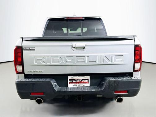Solar Silver Metallic 2025 Honda Ridgeline RTL