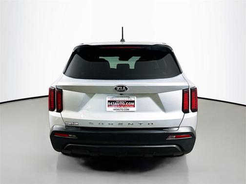 2021 Kia Sorento LX