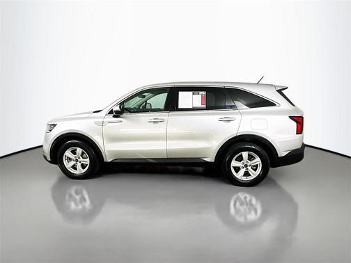 2021 Kia Sorento LX