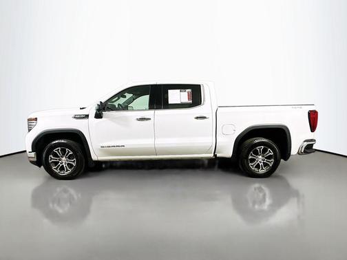 Summit White 2025 GMC Sierra 1500 SLT