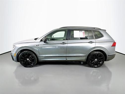 2020 Volkswagen Tiguan 2.0T SE R-Line Black