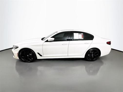 2021 BMW 530 530i