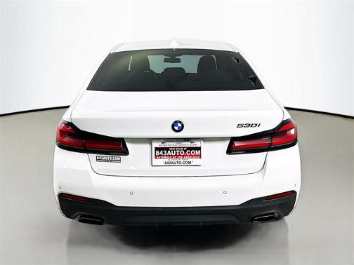 2021 BMW 530 530i