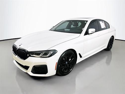 2021 BMW 530 530i