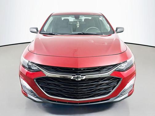 Cajun Red Tintcoat 2019 Chevrolet Malibu RS