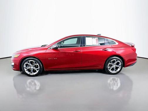 Cajun Red Tintcoat 2019 Chevrolet Malibu RS