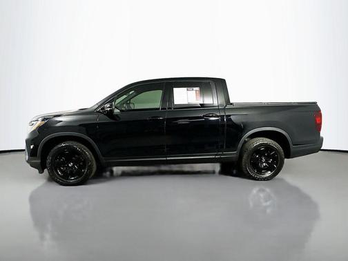 Crystal Black Pearl 2024 Honda Ridgeline Black