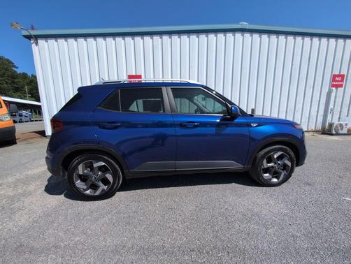 Intense Blue 2024 Hyundai VENUE Limited