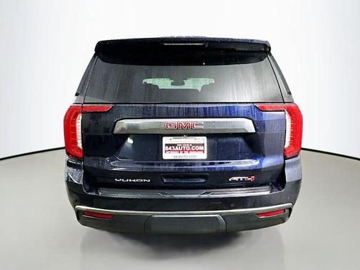 2023 GMC Yukon 4WD AT4