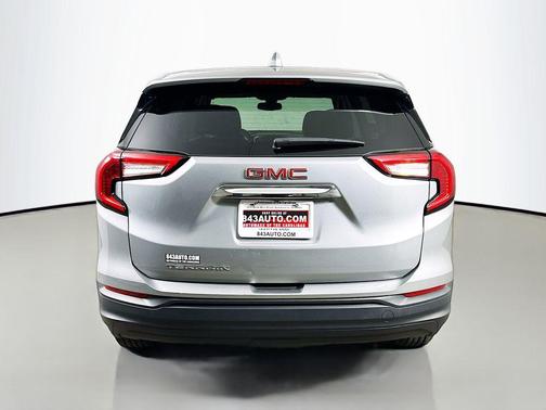 Sterling Metallic 2024 GMC Terrain SLE