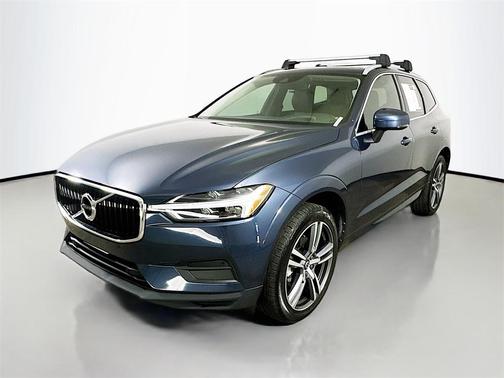 2020 Volvo XC60 T5 Momentum