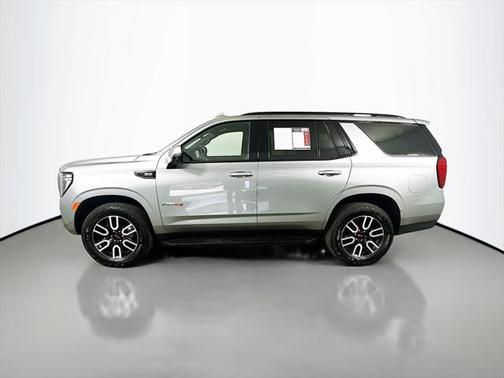 2024 GMC Yukon 4WD AT4