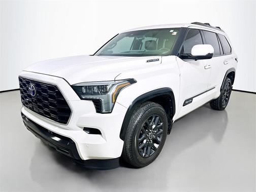 2023 Toyota Sequoia Platinum