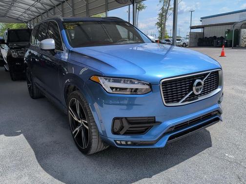 Bursting Blue Metallic 2019 Volvo XC90 T6 R-Design