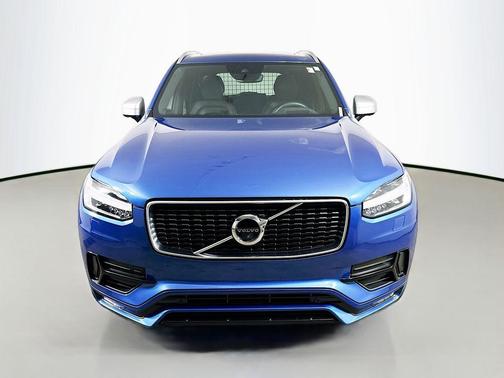 2019 Volvo XC90 T6 R-Design