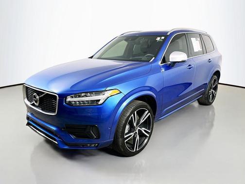 2019 Volvo XC90 T6 R-Design