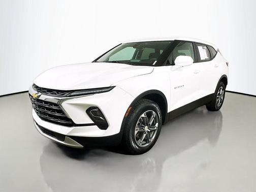 Summit White 2024 Chevrolet Blazer 2LT