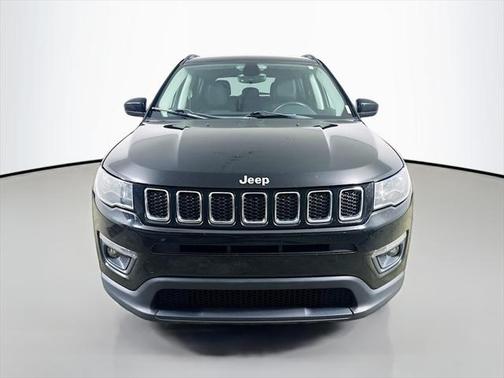 2017 Jeep New Compass Latitude
