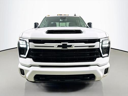 2024 Chevrolet Silverado 2500 LT