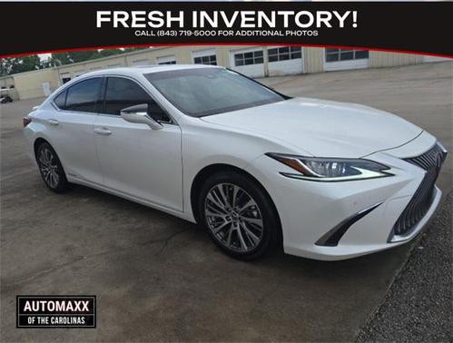 2019 Lexus ES 300h Luxury