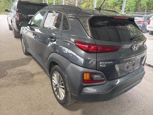 2021 Hyundai KONA SEL