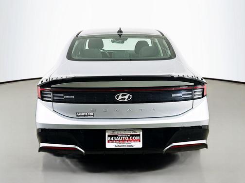 Aero Silver 2025 Hyundai SONATA SEL