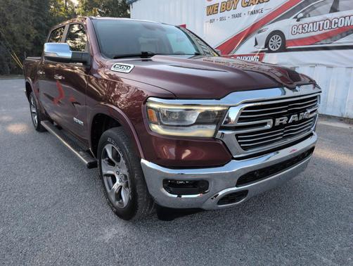 Delmonico Red Pearlcoat 2022 RAM 1500 Laramie