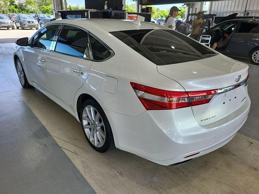 2014 Toyota Avalon XLE Touring