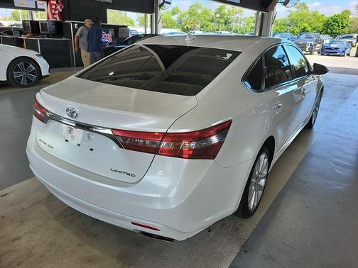 2014 Toyota Avalon XLE Touring