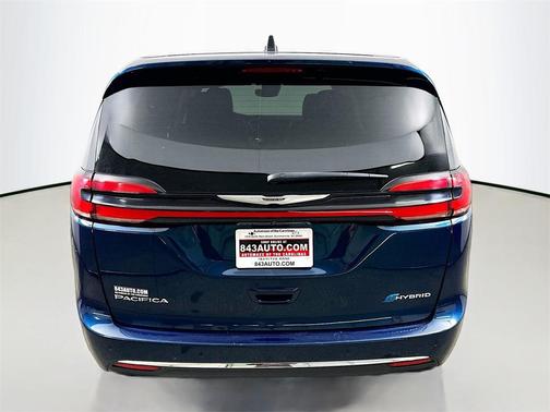 2023 Chrysler Pacifica Hybrid Limited