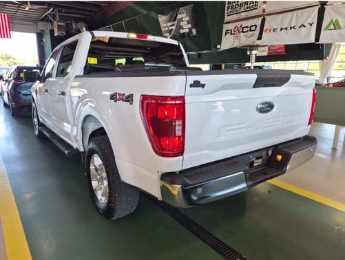 Oxford White 2023 Ford F-150 XLT