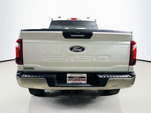 Oxford White 2024 Ford F-150 XLT