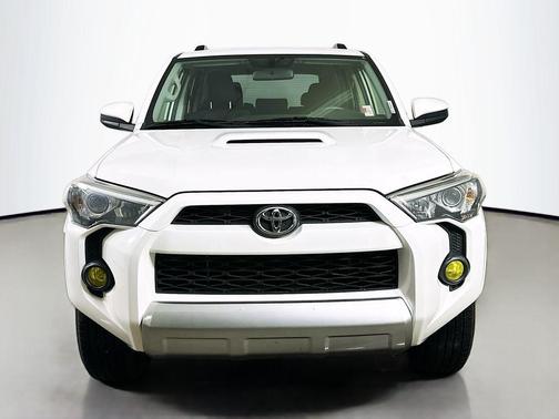 Super White 2019 Toyota 4Runner TRD Off Road