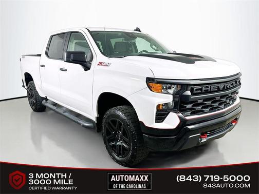 Summit White 2024 Chevrolet Silverado 1500 Custom Trail Boss