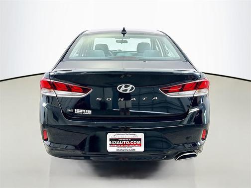 2018 Hyundai SONATA SE