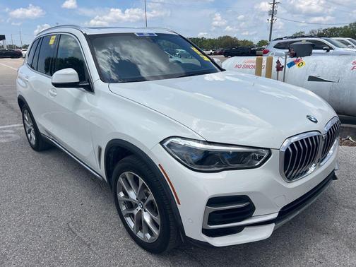 Alpine White 2022 BMW X5 xDrive40i