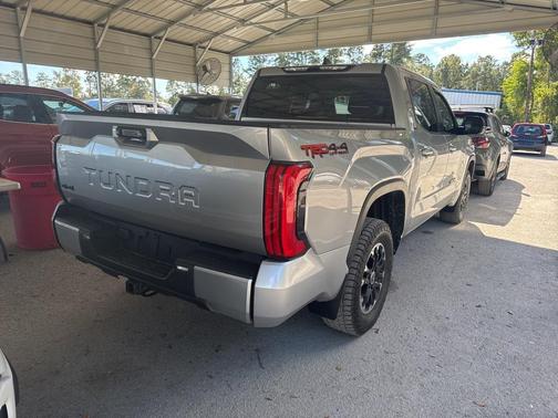 2024 Toyota Tundra SR5