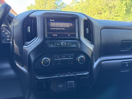 2020 Chevrolet Silverado 1500 Custom