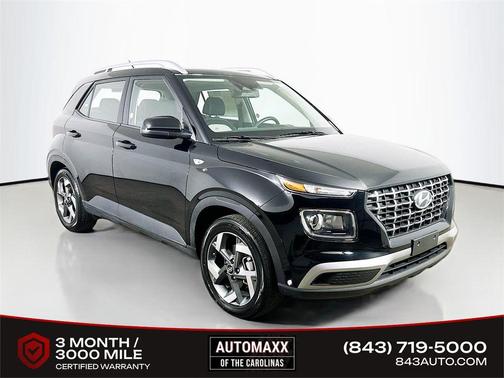 Onyx Black 2025 Hyundai VENUE SEL