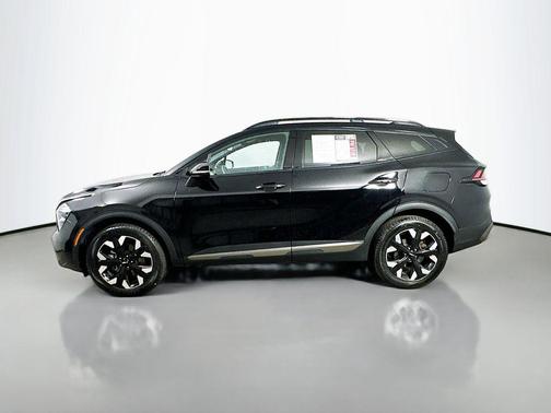 Ebony Black 2023 Kia Sportage X-Line