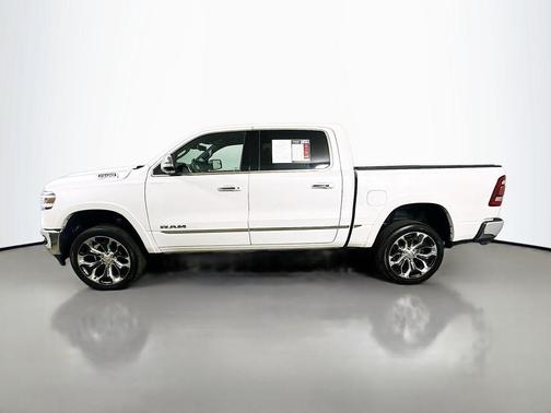 Ivory White Tri-Coat Pearlcoat 2021 RAM 1500 Limited