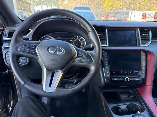 2024 INFINITI QX50 SPORT