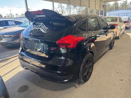 2016 Ford Focus ST 