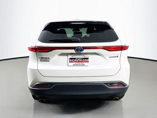 Blizzard Pearl 2021 Toyota Venza LE