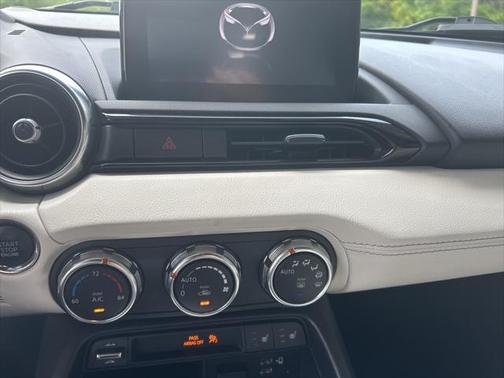 2021 Mazda MX-5 Miata RF Grand Touring