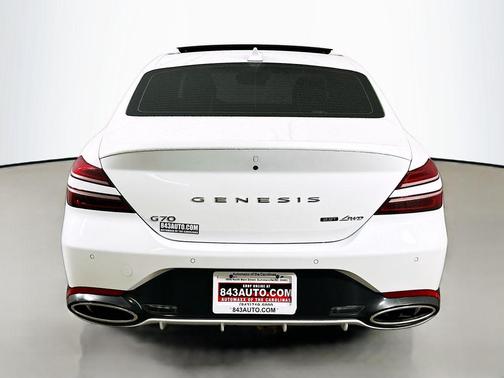Uyuni White 2023 Genesis G70 3.3T AWD