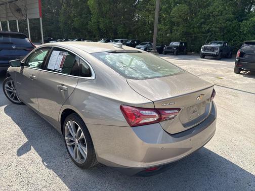 Mineral Gray Metallic 2024 Chevrolet Malibu FWD 2LT