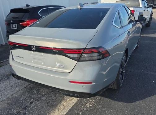 2023 Honda Accord Hybrid Touring
